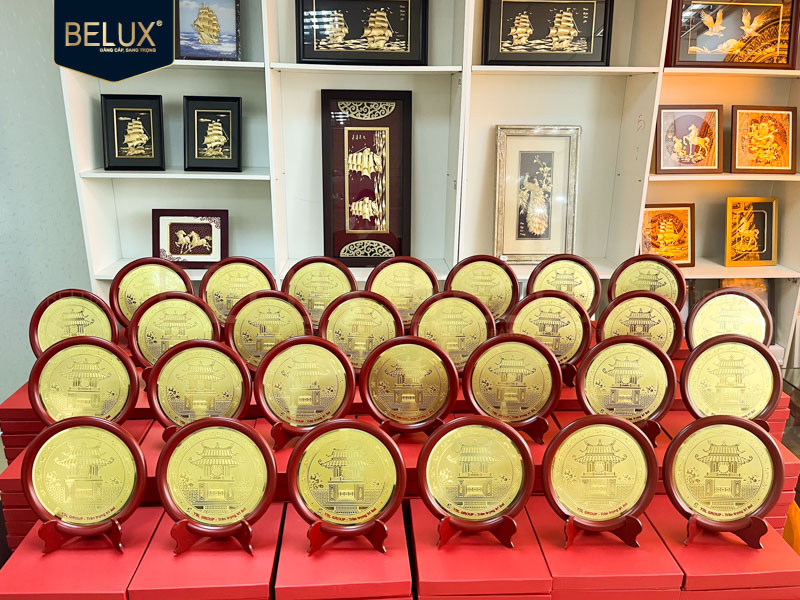 Lô 190 mặt đĩa Khuê Văn Các YSL D17 bằng đồng thiết kế theo yêu cầu